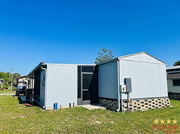 32 Lakewood Lane, Fruitland Park FL 34731