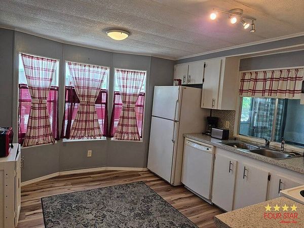 916 Marcy Dr, DeLand FL 32724