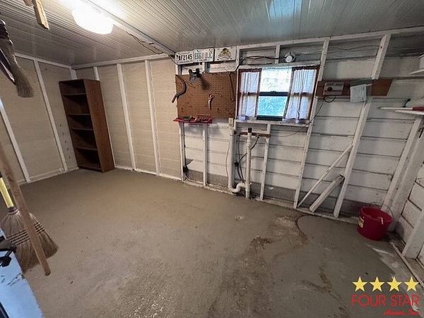 123  Conneaut Ter, DeLand FL 32724