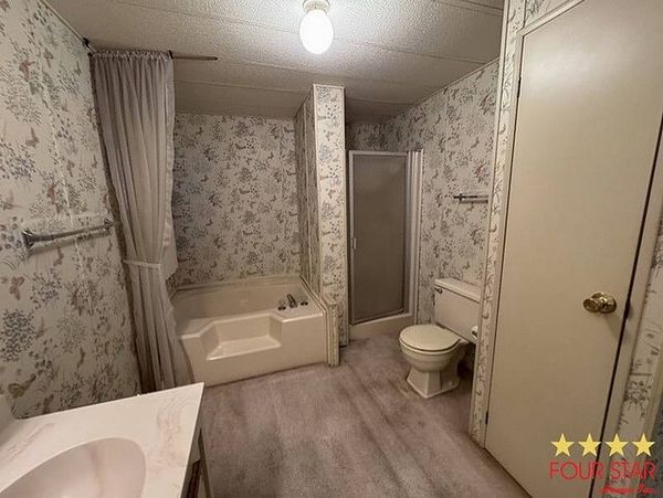 123  Conneaut Ter, DeLand FL 32724