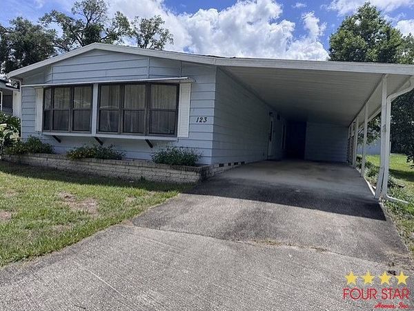 123  Conneaut Ter, DeLand FL 32724