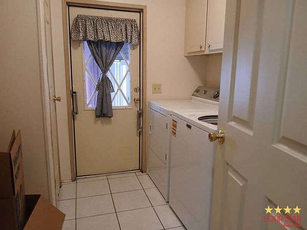 370 Kings Lake Drive, DeBary FL 32713