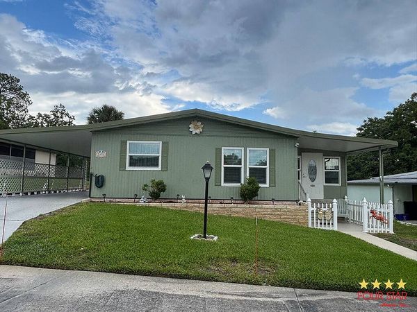 2458 Harcourt Terrace, Orange City FL 32763