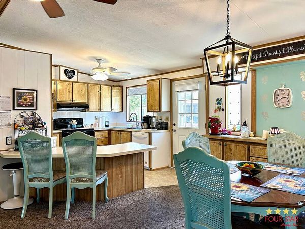 152 Formosa Island Rd, Leesburg FL 34788