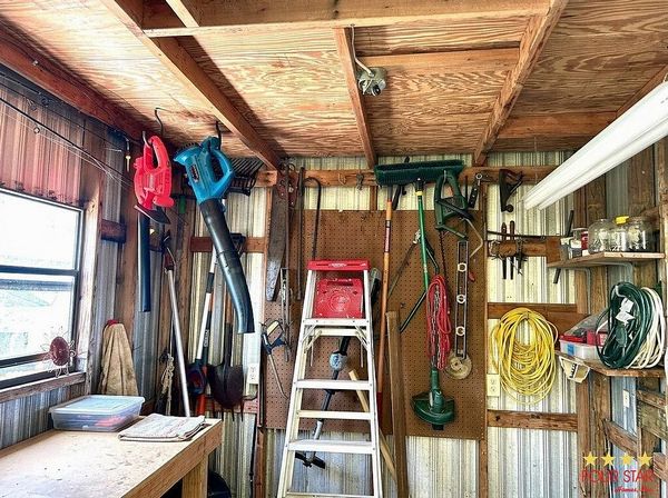 152 Formosa Island Rd, Leesburg FL 34788