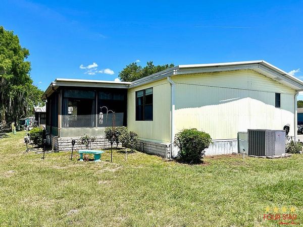 152 Formosa Island Rd, Leesburg FL 34788