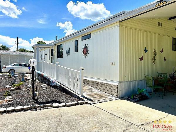 152 Formosa Island Rd, Leesburg FL 34788