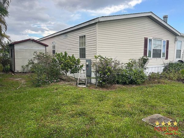 18 Nuevo Leon Ave, Port St. Lucie FL 34952