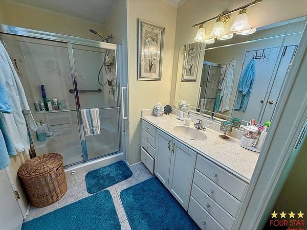 419 Kings Lake Drive, DeBary FL 32713