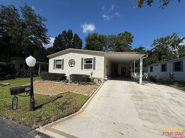 419 Kings Lake Drive, DeBary FL 32713