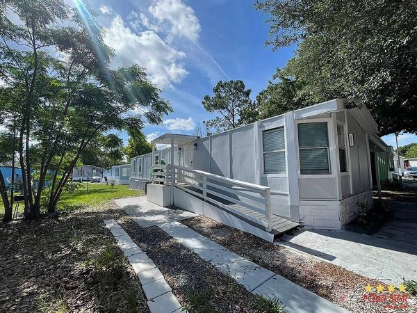 1537 Indian Summer Ln, Orlando FL 32835
