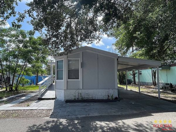 1537 Indian Summer Ln, Orlando FL 32835