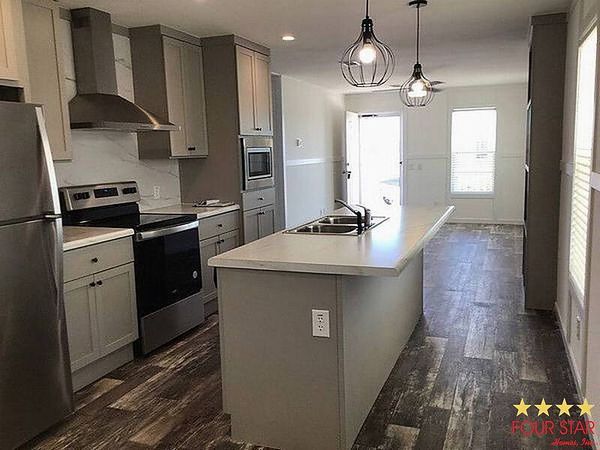 380 Trolling Drive, Avon Park FL 33825