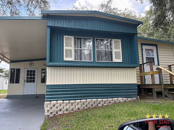 2438 Montauk Ct, Orange City FL 32763