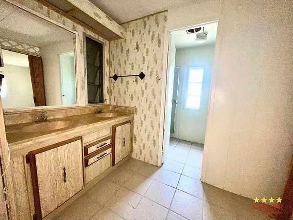 2423 Radford Ave, Orlando FL 32818