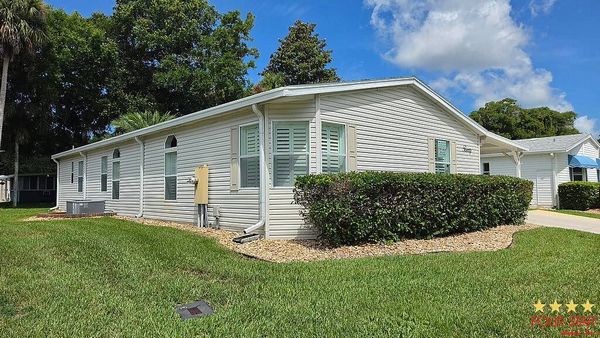 20 Beaumont Ln, Flagler Beach FL 32136