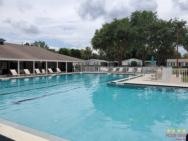 20 Beaumont Ln, Flagler Beach FL 32136