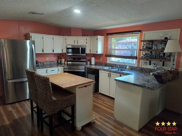 200 Dixie Dr, Haines City FL 33844