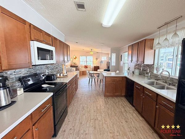 411 La Coquina, Edgewater FL 32141