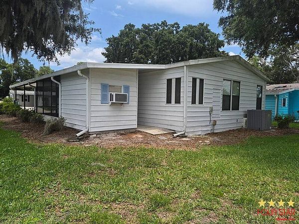 2260 Primavera Ave, Port Orange FL 32129