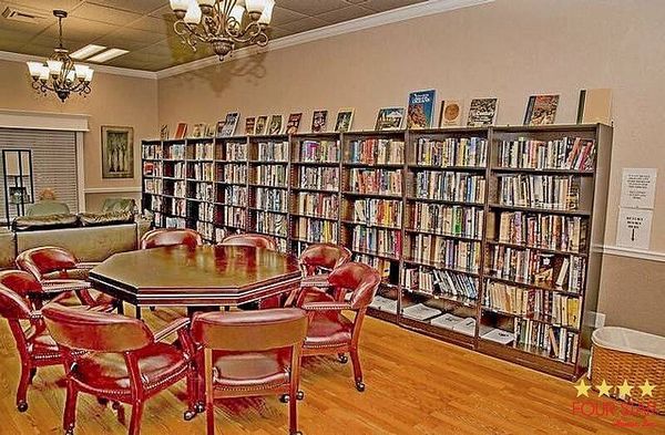 2260 Primavera Ave, Port Orange FL 32129