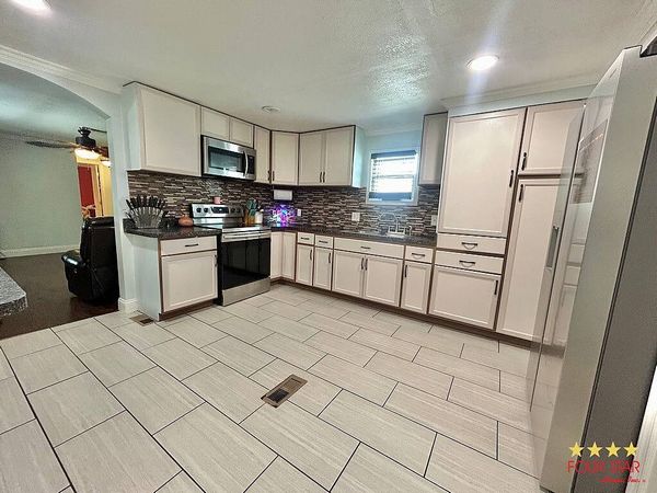 108 Cedar St, Edgewater FL 32141