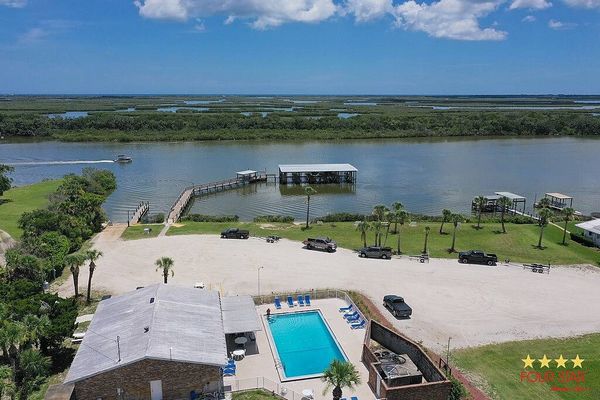 108 Cedar St, Edgewater FL 32141