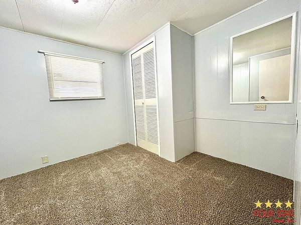 13B Douglas Dr, Tavares FL 32778