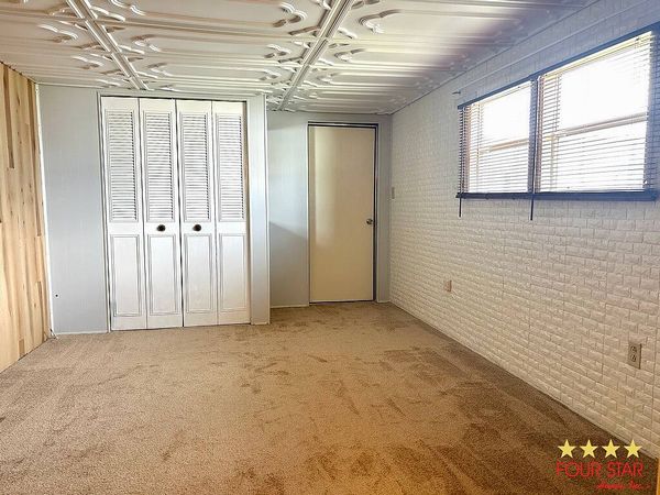 13B Douglas Dr, Tavares FL 32778
