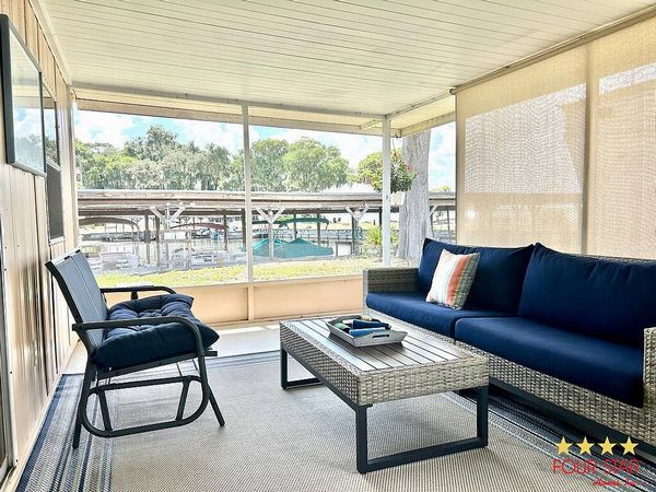 13B Douglas Dr, Tavares FL 32778