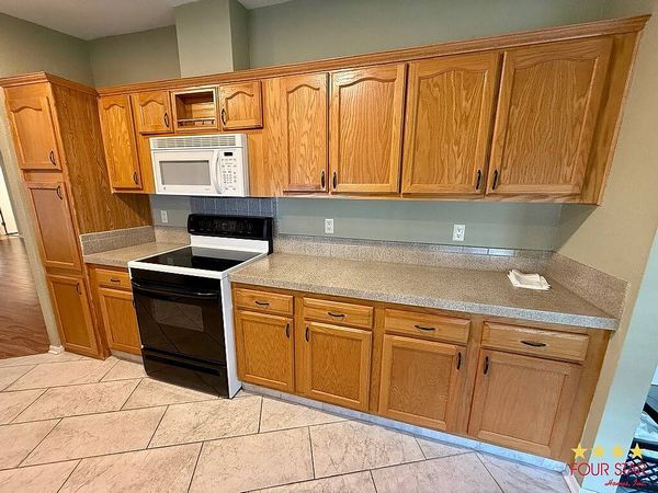 318 Waterford Heights, DeBary FL 32713