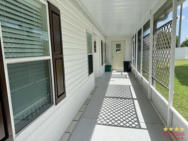 318 Waterford Heights, DeBary FL 32713