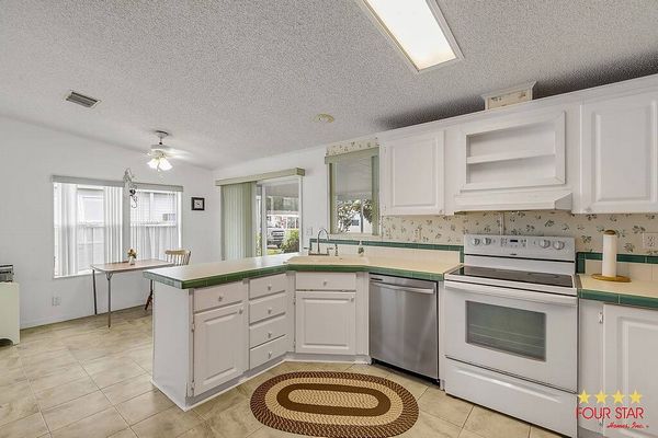 122 La Colina, Edgewater FL 32141