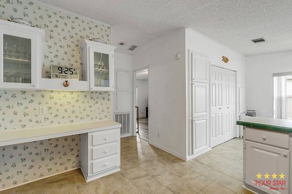 122 La Colina, Edgewater FL 32141