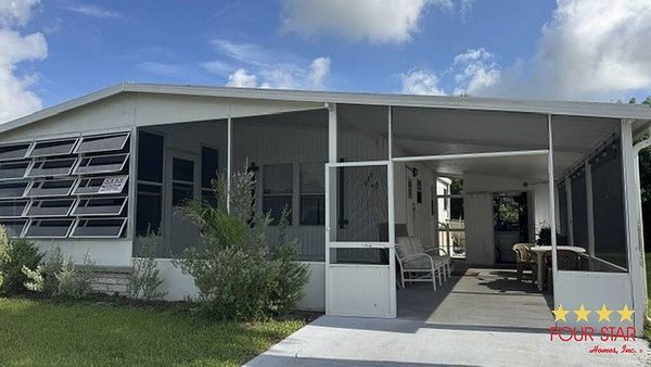 7300 20th St, Lot 439, Vero Beach FL 32966