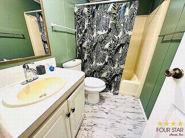 389 Spring Lake Drive, DeLand FL 32720