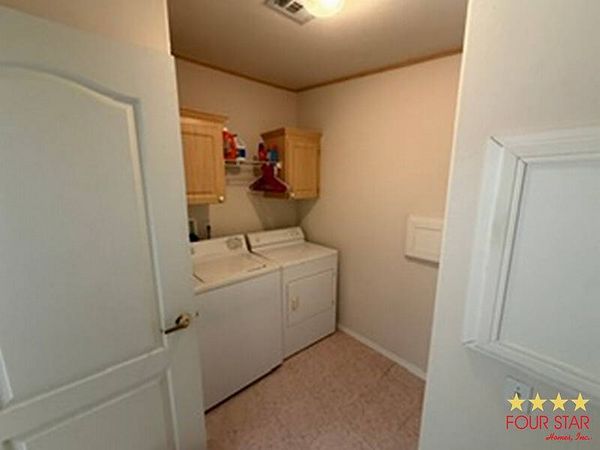 360 Hacienda, Edgewater FL 32141