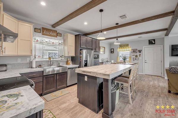 205 Belleza Blvd, Edgewater FL 32141