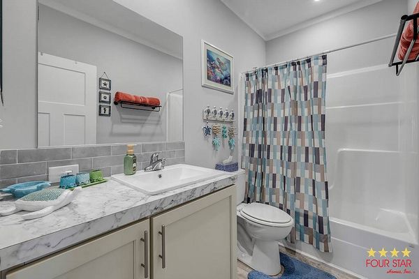 205 Belleza Blvd, Edgewater FL 32141