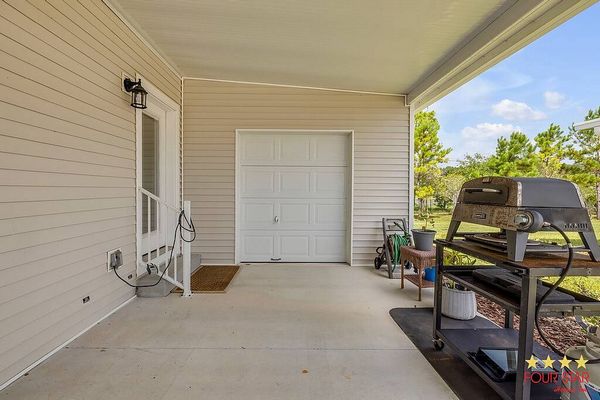 205 Belleza Blvd, Edgewater FL 32141