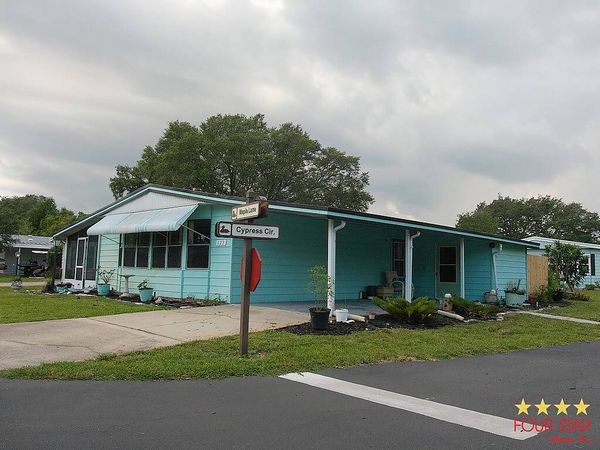123 Maple Ln, Lake Helen FL 32744