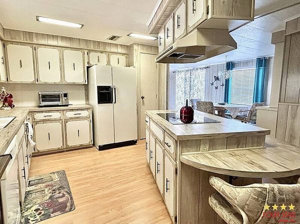 25727 Espanola Dr, Leesburg FL 34748