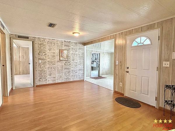 25727 Espanola Dr, Leesburg FL 34748