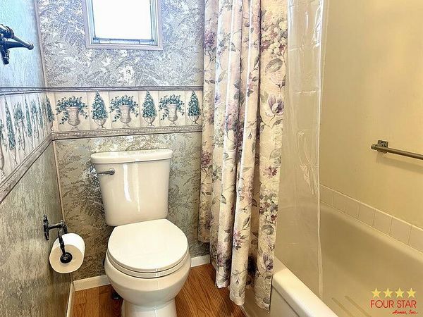 25727 Espanola Dr, Leesburg FL 34748