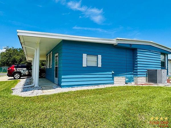25727 Espanola Dr, Leesburg FL 34748