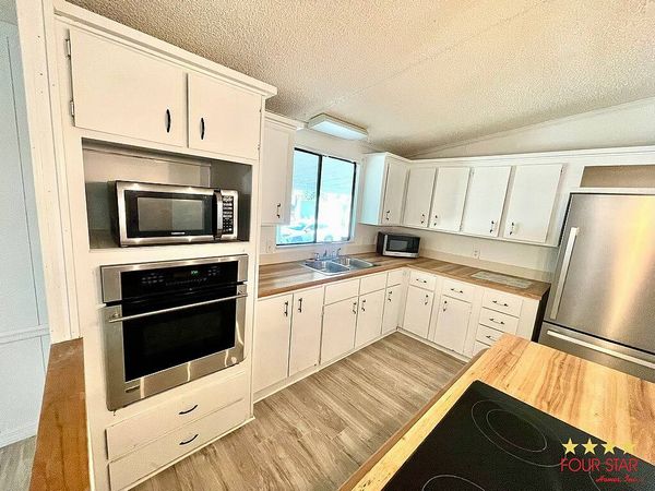 401 Forest Ln, Kissimmee FL 34746
