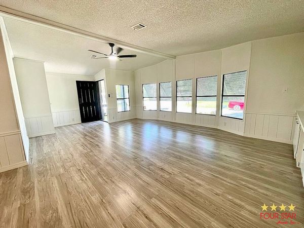 401 Forest Ln, Kissimmee FL 34746
