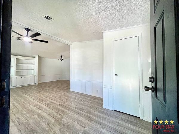 401 Forest Ln, Kissimmee FL 34746