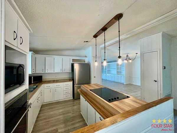 401 Forest Ln, Kissimmee FL 34746