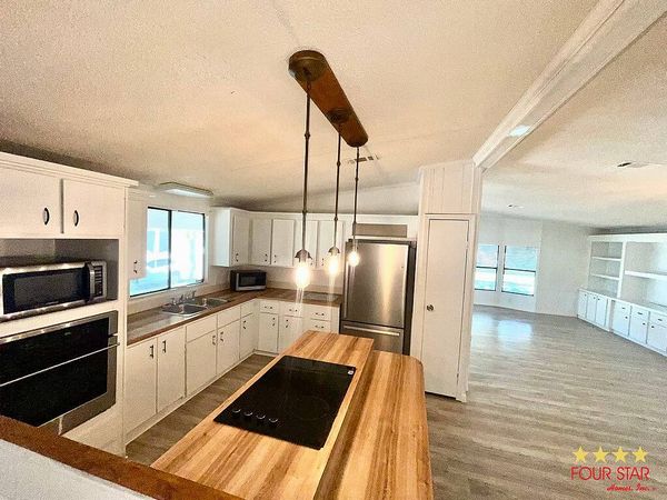 401 Forest Ln, Kissimmee FL 34746